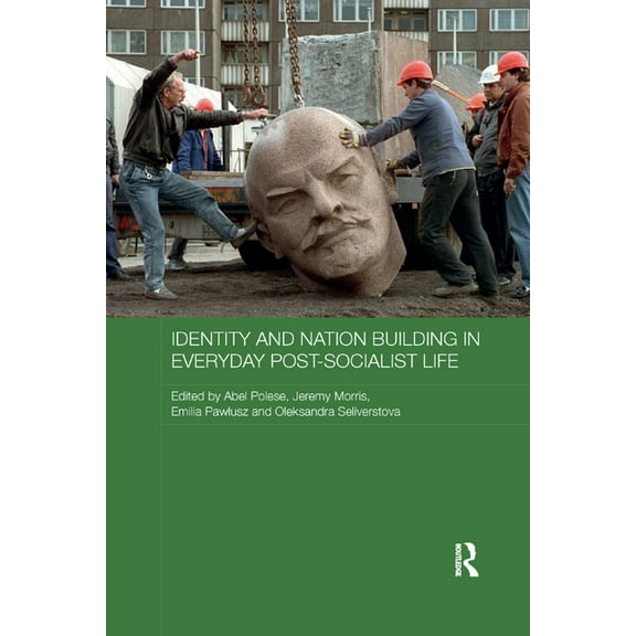 Routledge Contemporary Russia and Easter Identity and Nation Building in Everyday Post-Socialist Life, (Paperback)