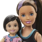Barbie Skipper Babysitters Inc Doll & Accessories, Playset with 2 Dolls & Bedtime-Themed Pieces