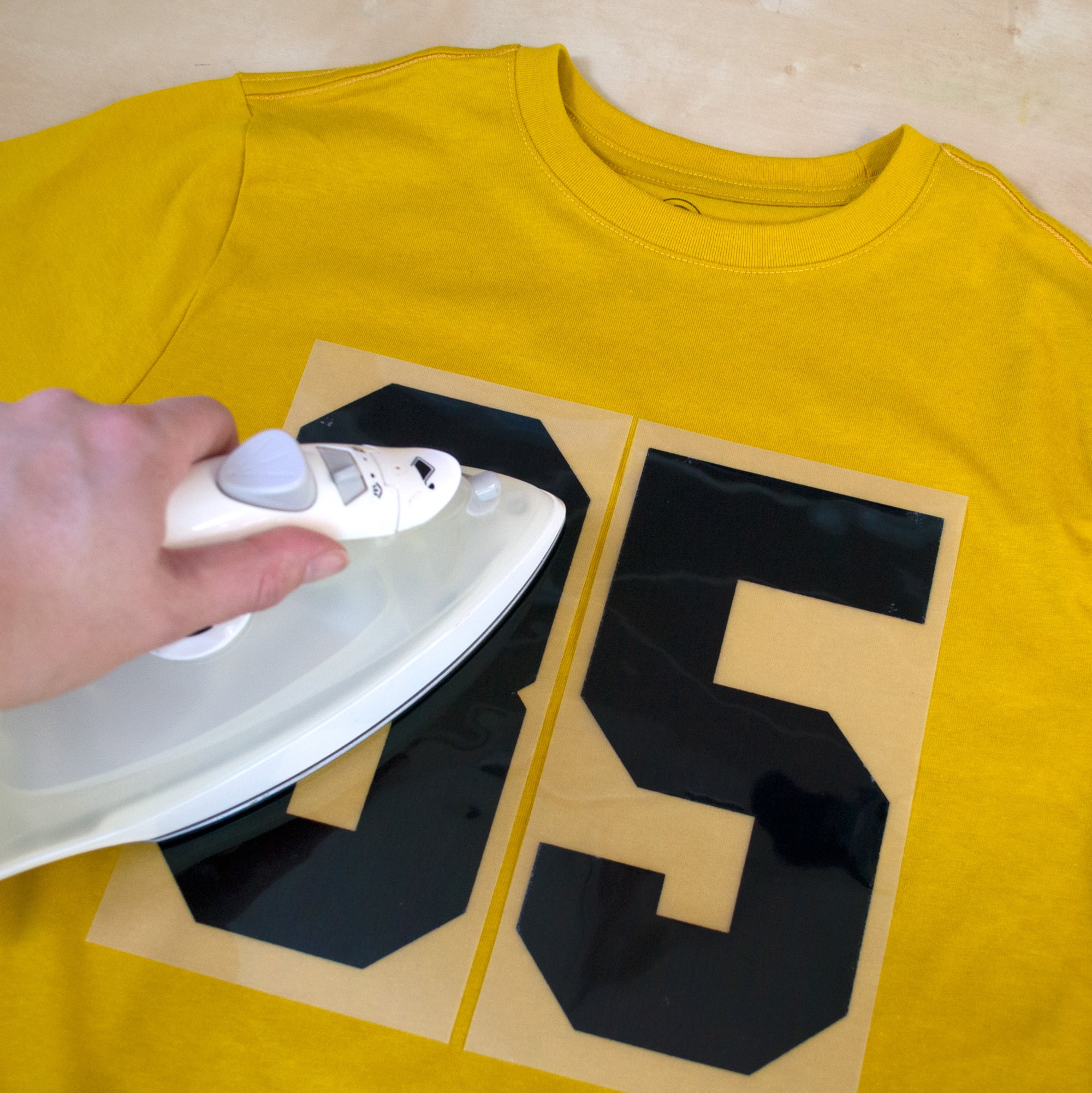 Hello Hobby 8 inch Polyvinyl Varsity Iron-on Numbers, Black, 10 Sheets