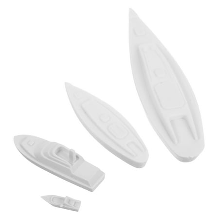 OFFIGAM 4pcs Sailing Ship Models White Plastic Tiny Boat Figurines For Beach Theme Decoration