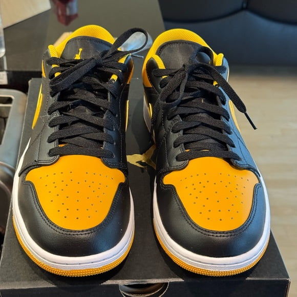 Jordan Nike Air Jordan 1 Low