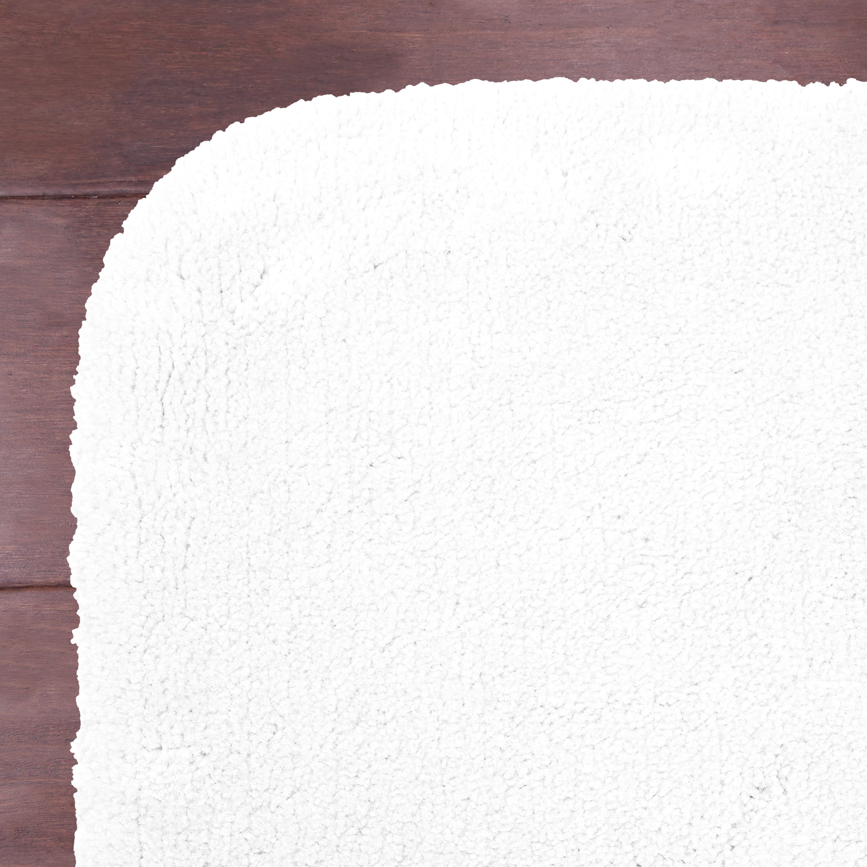 Better Homes & Gardens Solid White Nylon Bathroom Rug, Contour - 1 Each