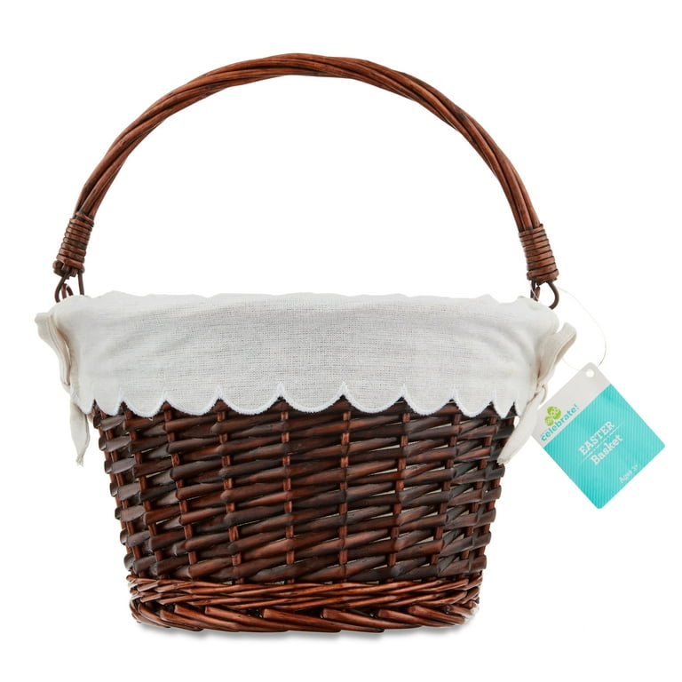Easter: Easter Basket in Cream Easter: Easter Basket in Cream