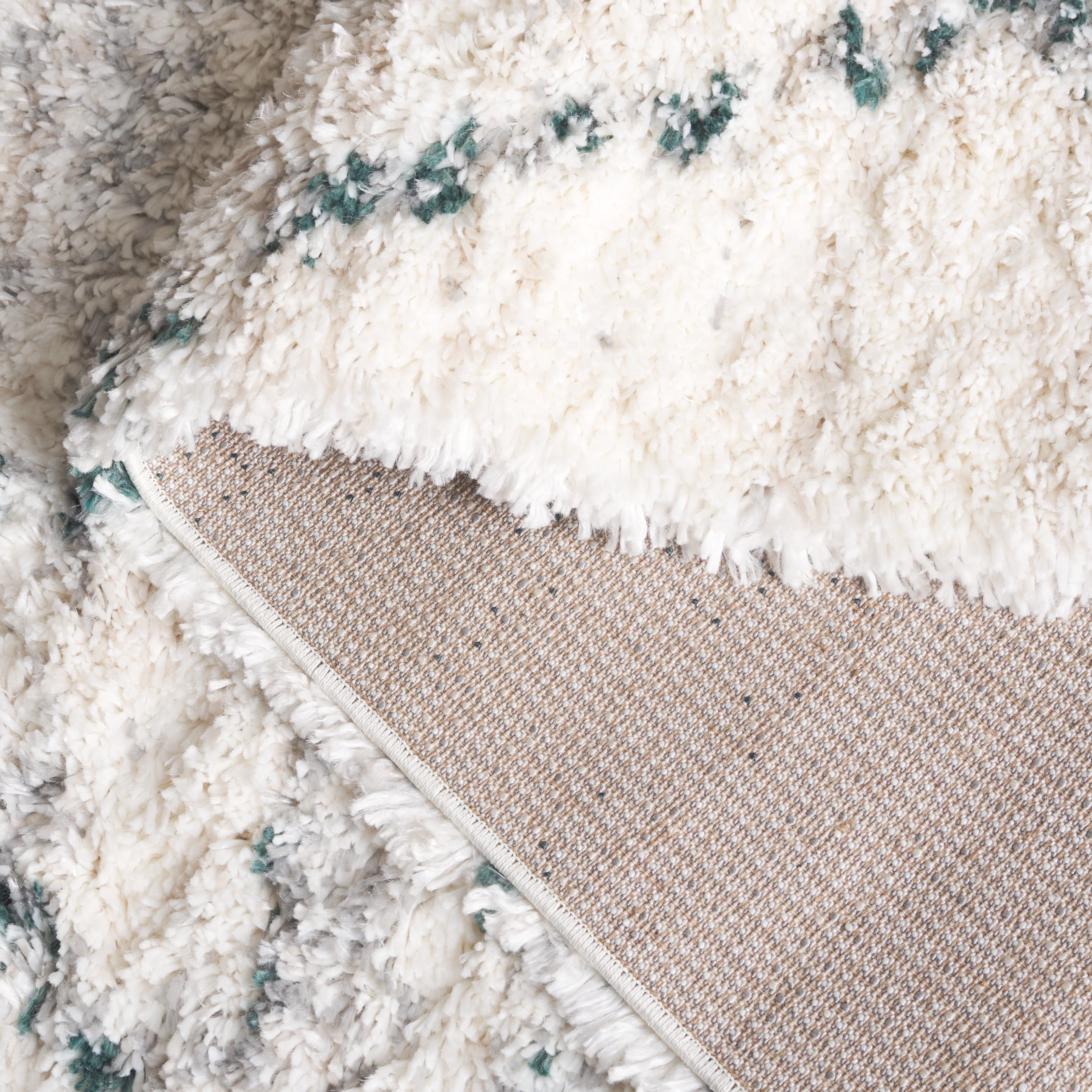 SAFAVIEH Fontana Darina Diamond Shag Runner Rug, Green/Ivory, 2'3" x 8'