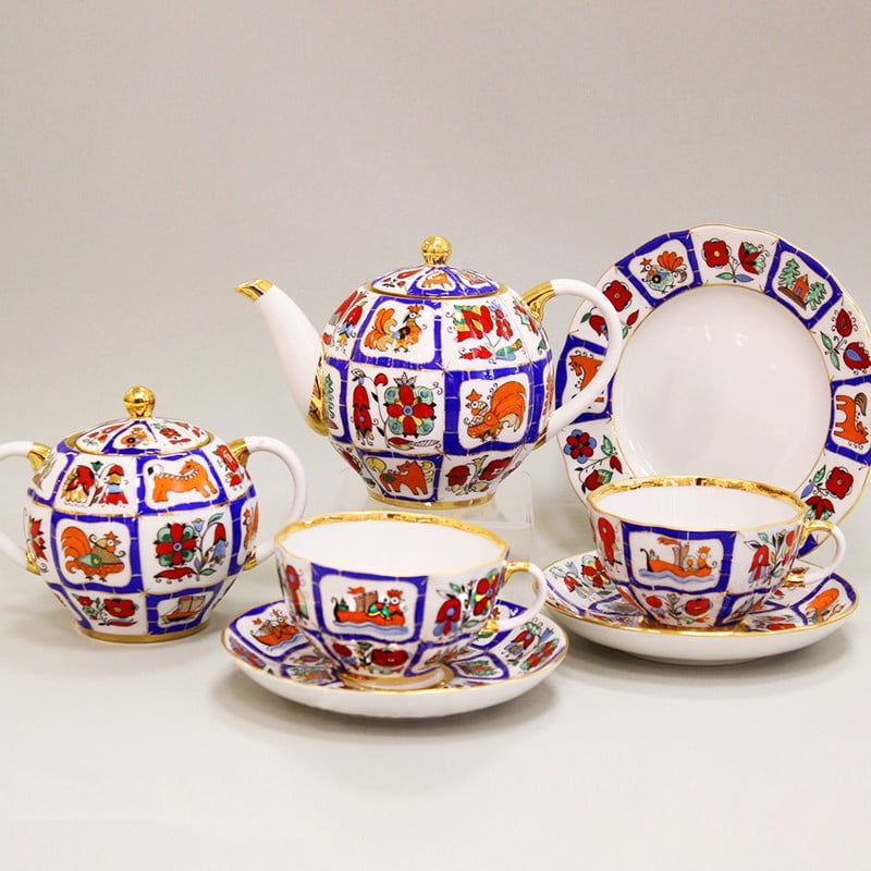Lomonosov Table Wear Porcelain Golden Leaves Tea Pot 5 Inch 