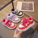 thumbnail image 2 of Zapatillas de deporte para niños con diseño de oso de fresa y suela blanda de cuero para primavera y verano, 2 of 6