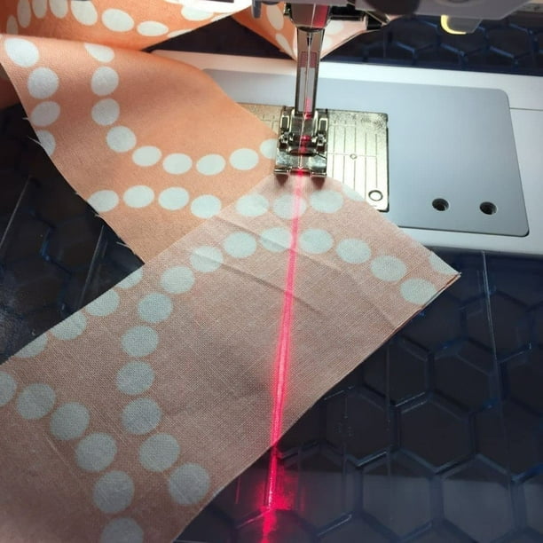 Nouveau guide laser pour machines à coudre - Projection de points ajustables /ligne droite/réticule de visée pour quilting, outil d'alignement de précision avec positionnement à 360° pour broderie et