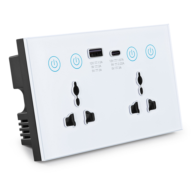 Prise Universelle EU UK US Tuya WiFi Blanche avec Prise Intelligente USB et Port Type-C