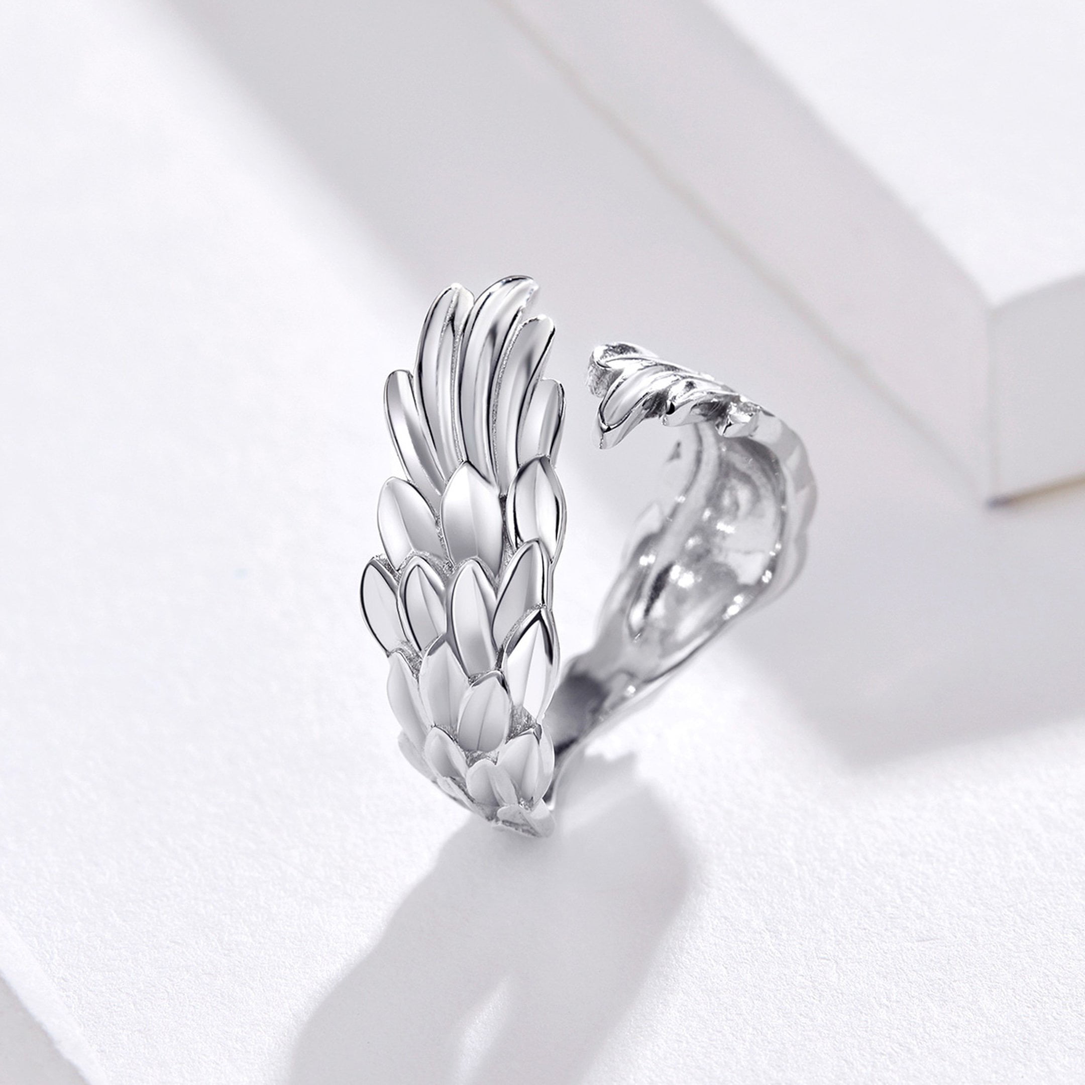 HUKKUN Angel Wing Rings for Women Sterling Silver Divisible Rings Gifts for Girlfriend Size 6 to 9 