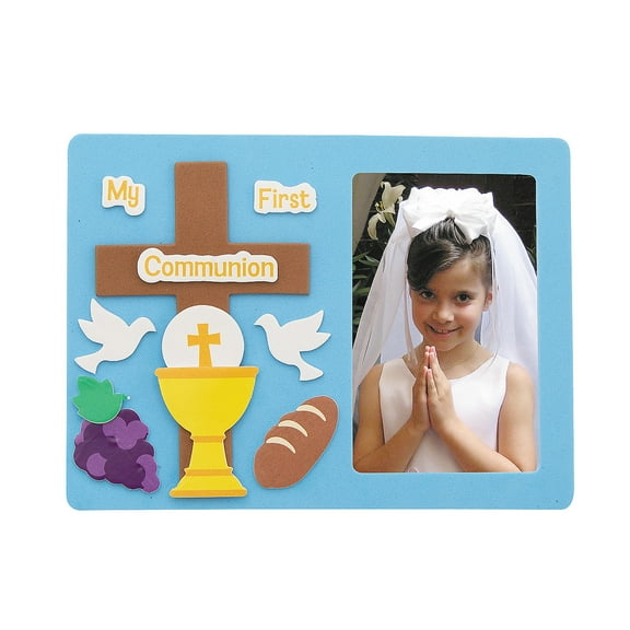 Fun Express 6 3/4" x 5" Religious First Communion Picture Frame Magnet Craft Kit - Makes 12