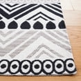 thumbnail image 4 of SAFAVIEH Marbella Handan Geometric Area Rug, Black, 3' x 5', 4 of 7