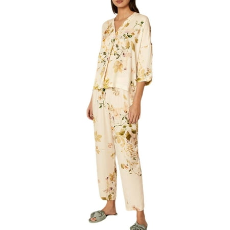 

MissiMae Women s 2 Piece Lounge Set Pajama Set 3/4 Sleeve V Neck Floral Tops Casual Pants Sleepwear Sets