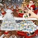 thumbnail image 2 of Este juego de rompecabezas te permite crear fácilmente conmovedoras historias familiares llenas de felicidad y alegría, y celebrar la Nochebuena con Papá Noel repartiendo regalos, 2 of 8