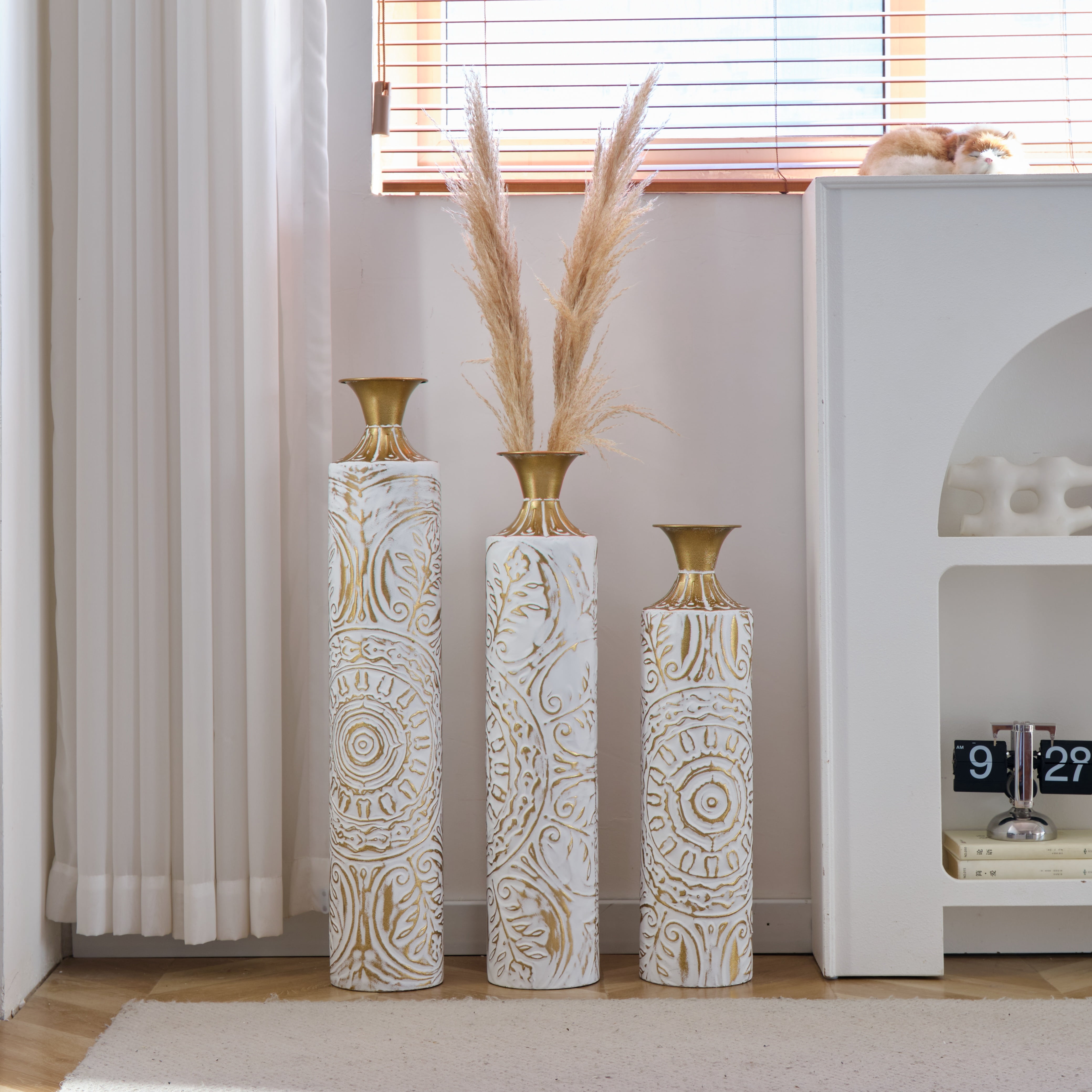 Aukfa Metal Decorative Tall Floor Vase,Set of 3 Large glazed Vases,24"/ 28.7"/33.5" H,White