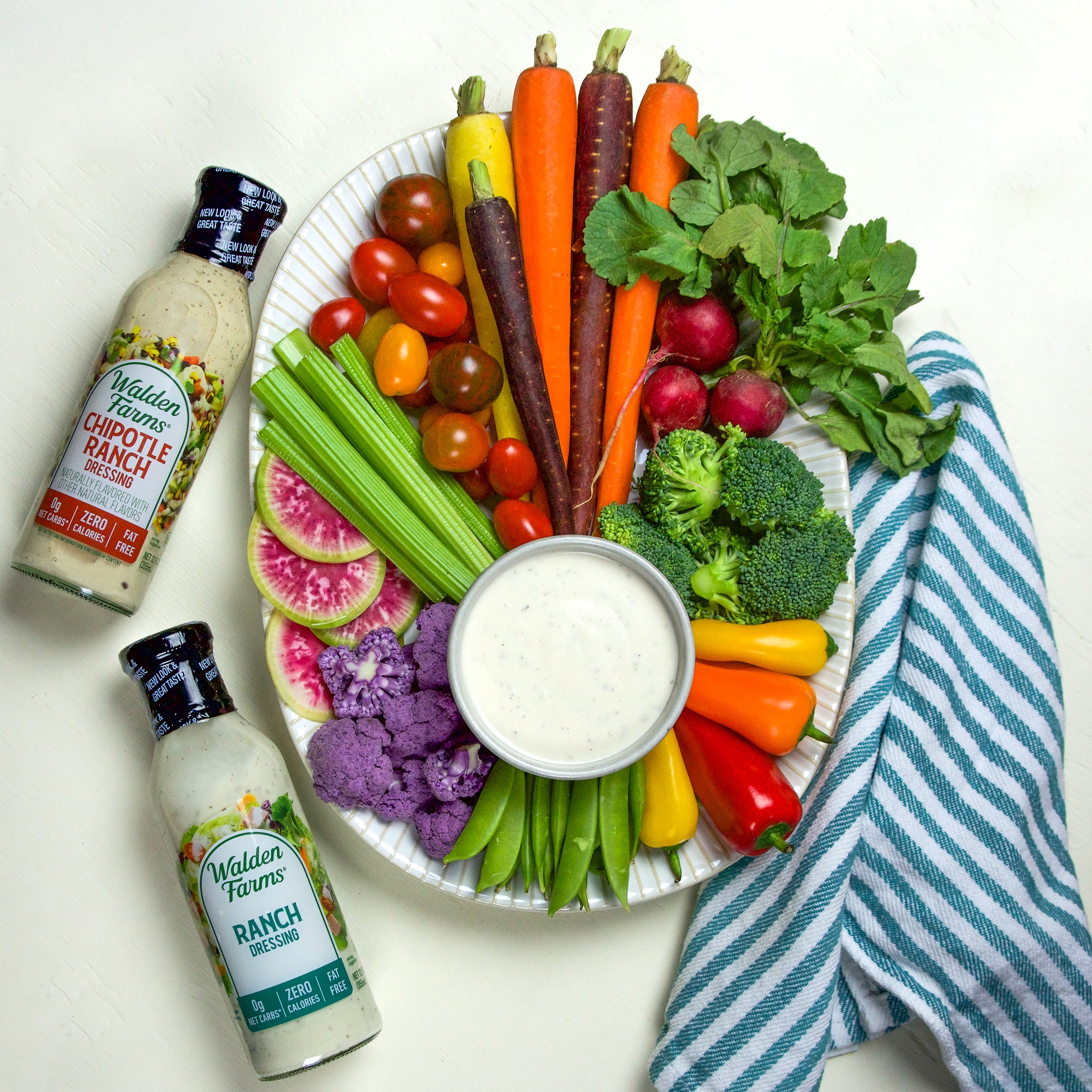 Walden Farms Ranch Dressing, 12 oz. Bottle, Fresh and Delicious Salad Topping, Sugar Free 0g Net Carbs Condiment, Cool and Tangy - image 6 of 7