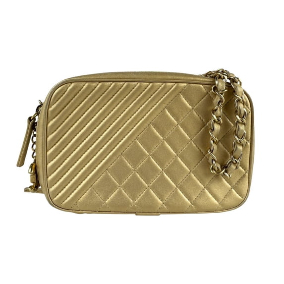 Pre-Owned CHANEL Shoulder Bag Leather/Metal Gold Women's z6622