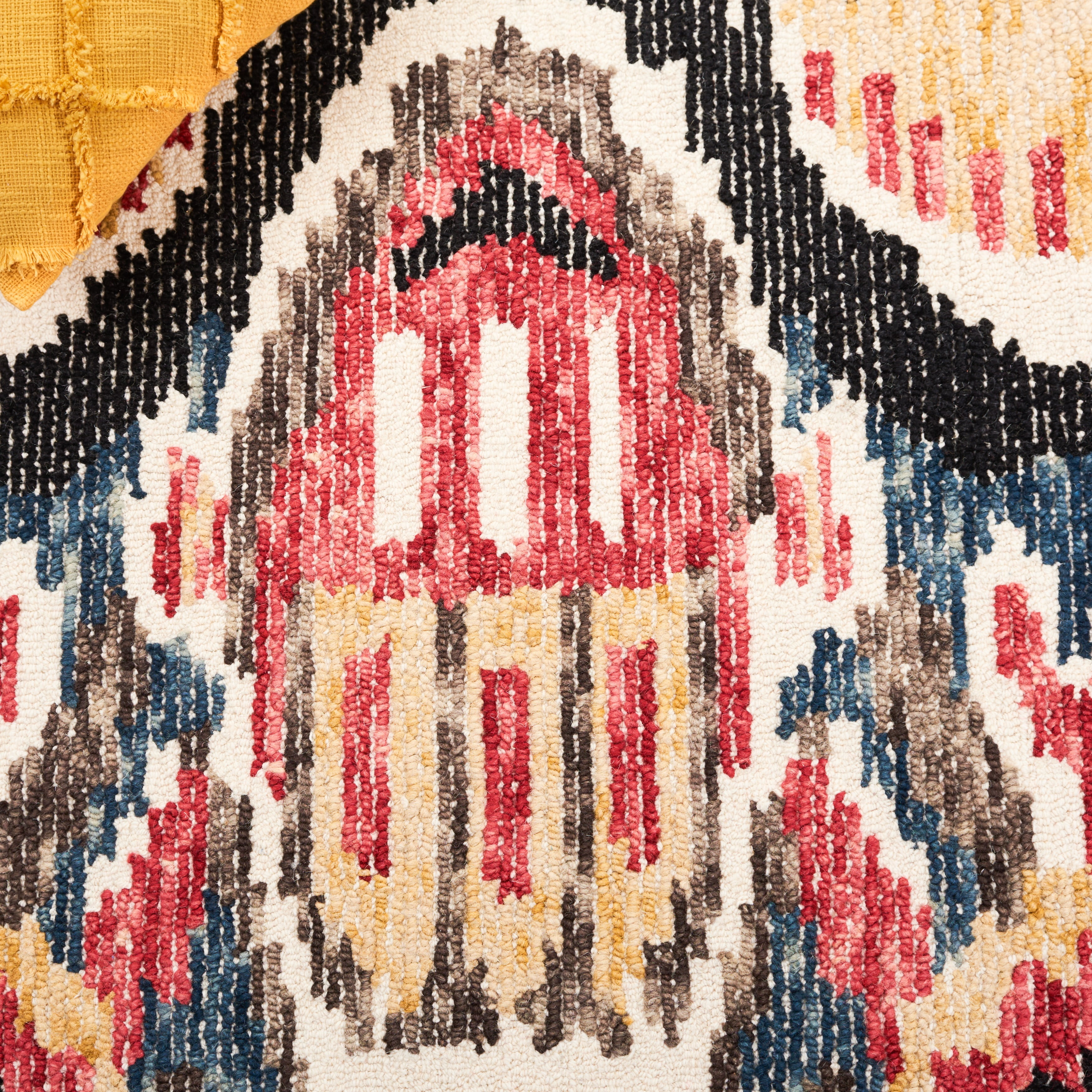 Safavieh Ikat Lindsay Southwestern Area Rug, Black/Red, 6' x 9'