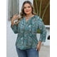 thumbnail image 2 of Blusa Romantii para mujer, talla grande, manga 3/4, cuello en V, azul y verde, 2 of 6