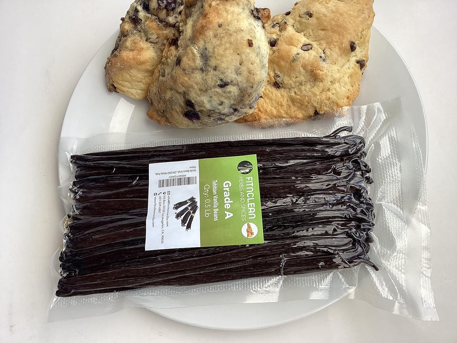 Tahitian Vanilla Beans Grade A for Making Extract, Cooking and Baking. NON-GMO, Fresh 6"-7" Bulk (1/2lb), 0.5 Pound (.5lb), 8oz by FITNCLEAN VANILLA