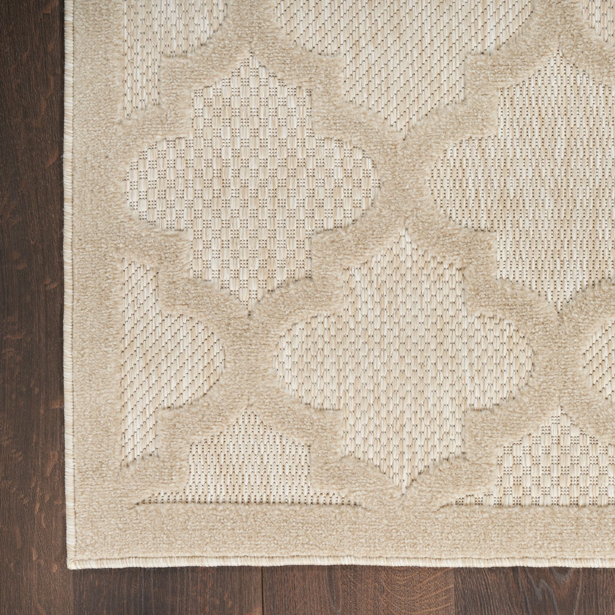 Nourison Easy Care 5' x 7' Cream Modern Flatweave Indoor/Outdoor Rug