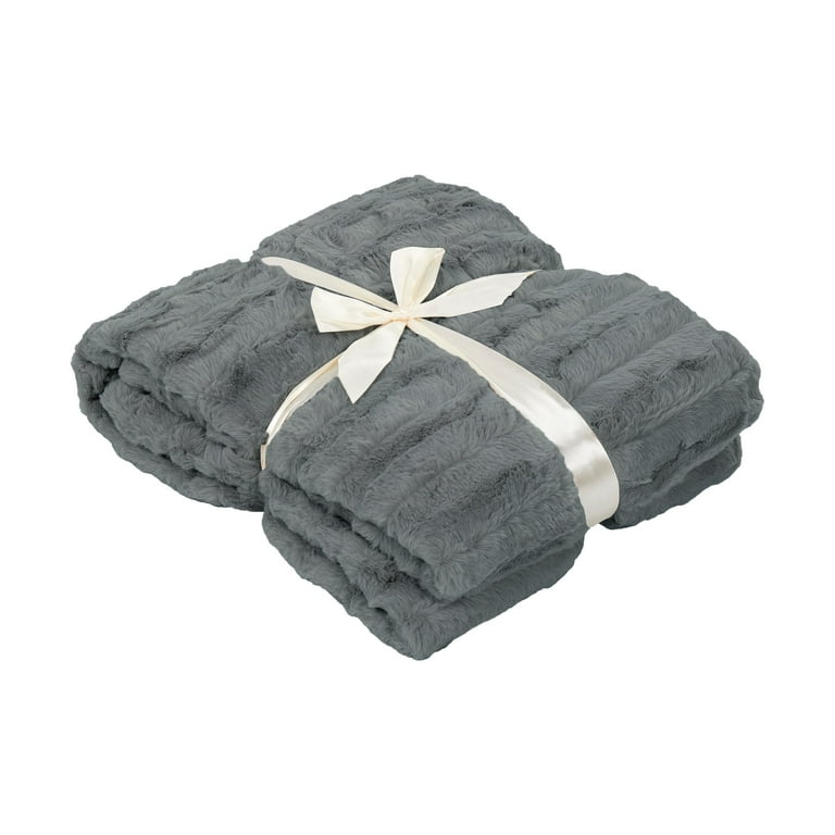 Black Faux Fur Solid Color Plush Throw Black Faux Fur Solid Color Plush Throw