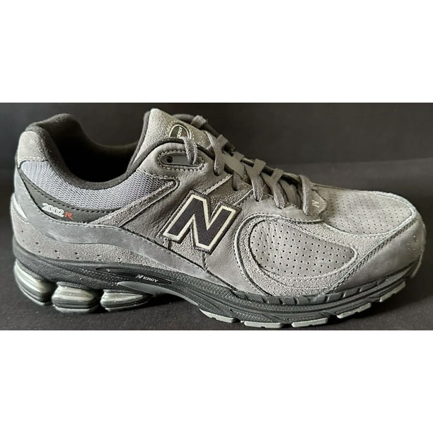 New Balance 2002R Castlerock Black Running Shoes Sneakers Men Size 5 M2002REH