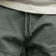 thumbnail image 5 of Pantalones largos de moda para hombre, casuales, de color sólido, con bolsillos cargo y cintura elástica, de poliéster., 5 of 7