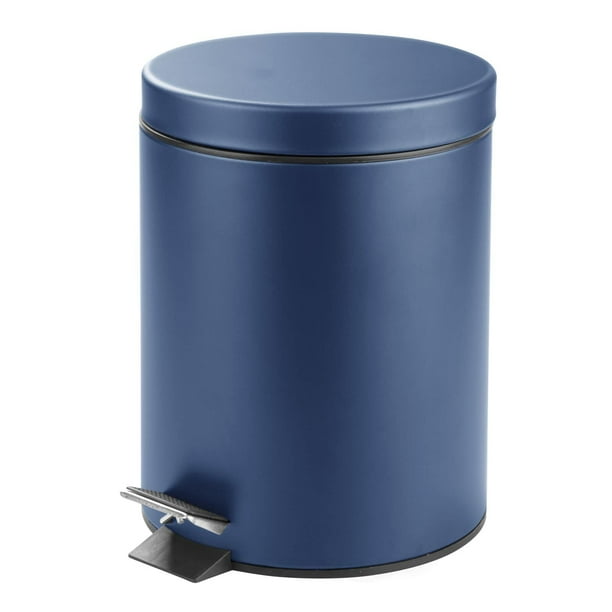 Cubo de basura metálico Pedal Bin mDesign de 5 litros con tapa para baño, color azul