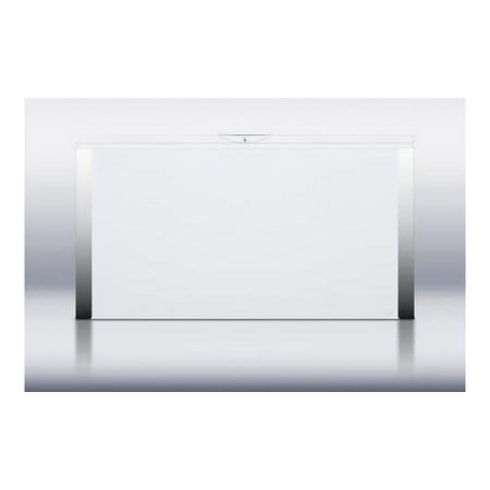 SCFF220 74 Commercial Chest Freezer with 21 cu. ft. Capacity Frost-Free Operation Factory Installed Lock Fan-Cooled Interior and Storage Basket in White