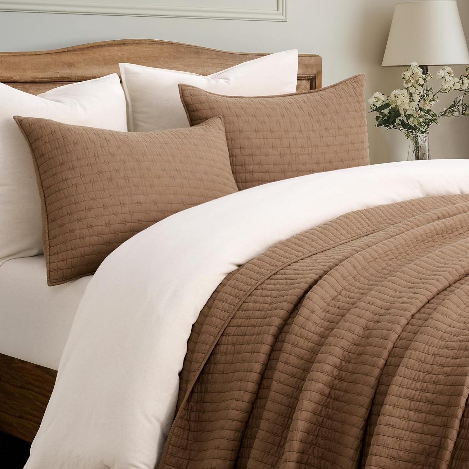 EVERGRACE Cross Stitch Pre-Washed Cotton Quilt Bedding Set King Size, Oversized 3 Pieces Lightweight Bedspread Coverlet for All Season, with 2 Matching Shams, Camel Brown,108"x96"
