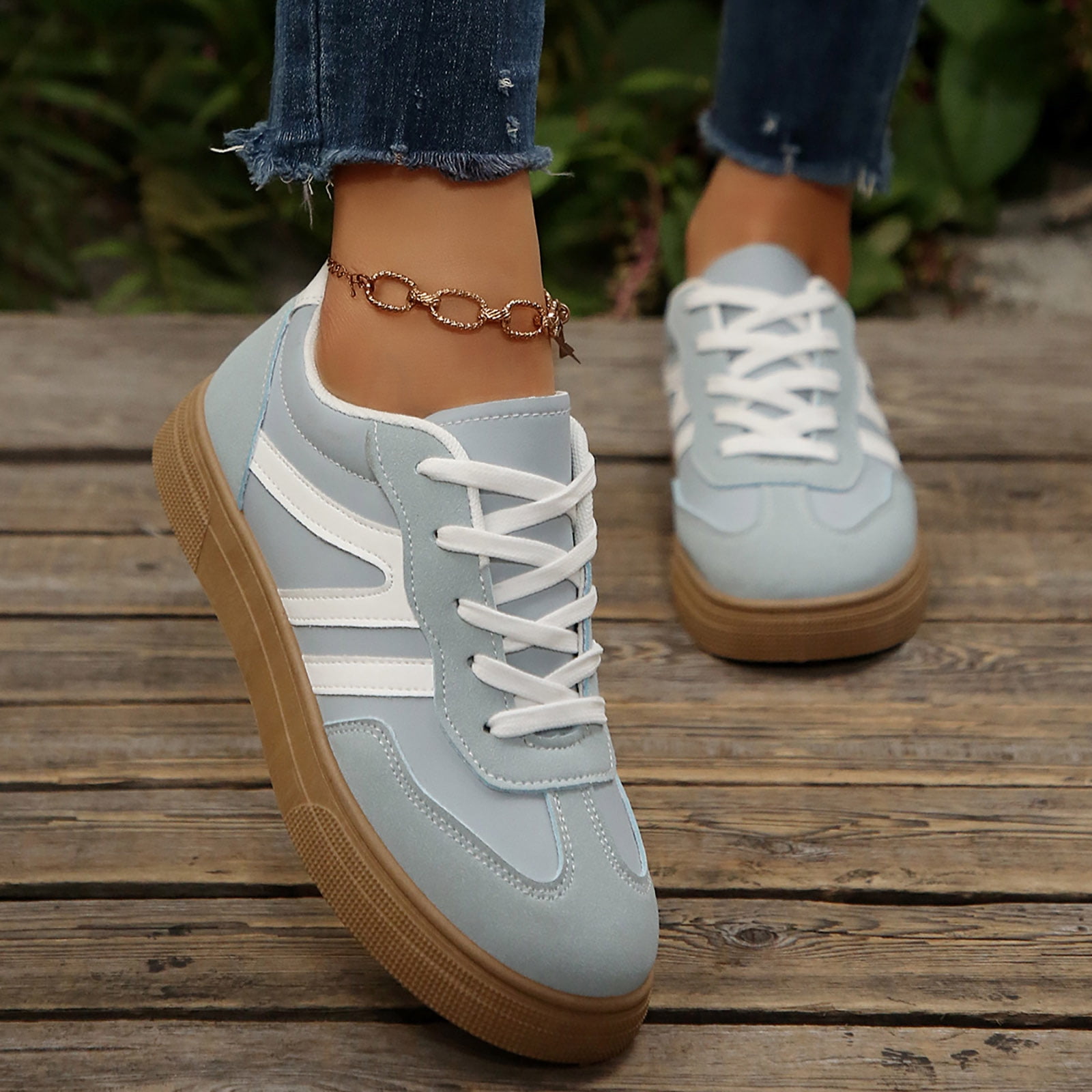 Flat Shoes for Women Vintage Classic Thick Sole Trainers Skate Shoes Splice Suede Lace up Antislip Walking Tennis Shoes Low Top Sneakers Sky Blue Size 9