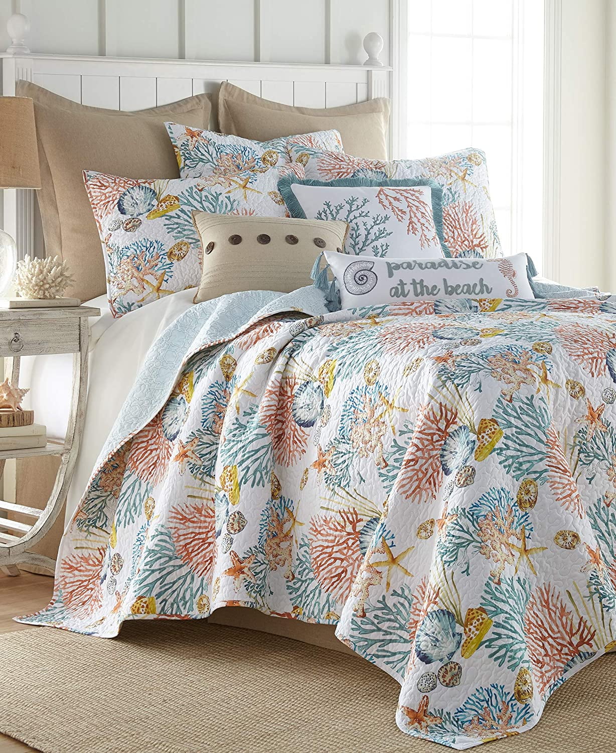 Levtex Home Bay Islands Quilt Set Full/Queen Quilt + Two Standard