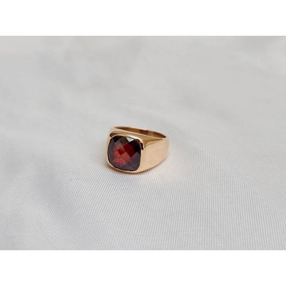 Garnet Signet Ring Cushion, 925 Sterling Silver Ring, Red Gemstone Ring, Mens Ring, Women Ring, Handmade Ring, Engraved Ring, Birthday Gift