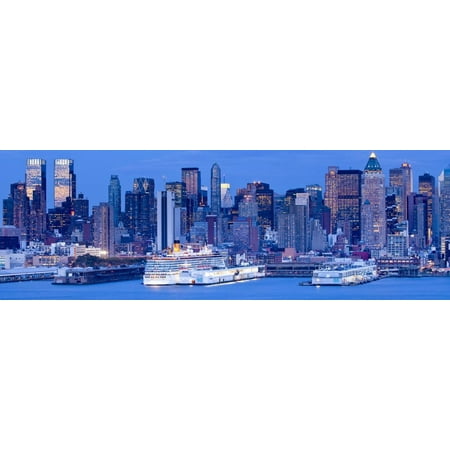 New York City, Manhattan, Panoramic View of Mid Town Manhattan across the Hudson River, USA Print Wall Art By Gavin