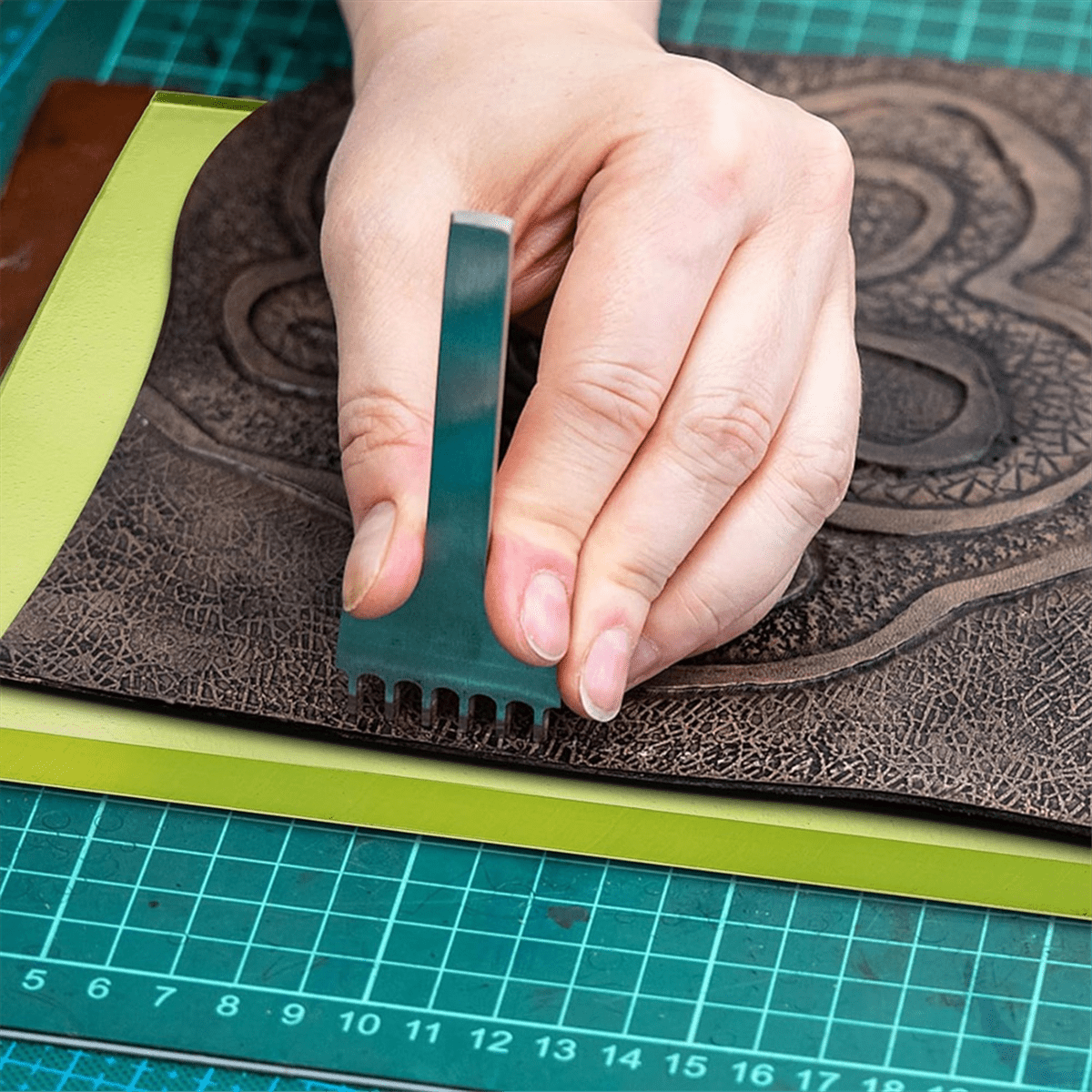 3Pack Leather Punch Pad, Plastic Mute Hole Punching Chisel Mat and Sound Absorbing Pad-Cutting Board for Leather Working