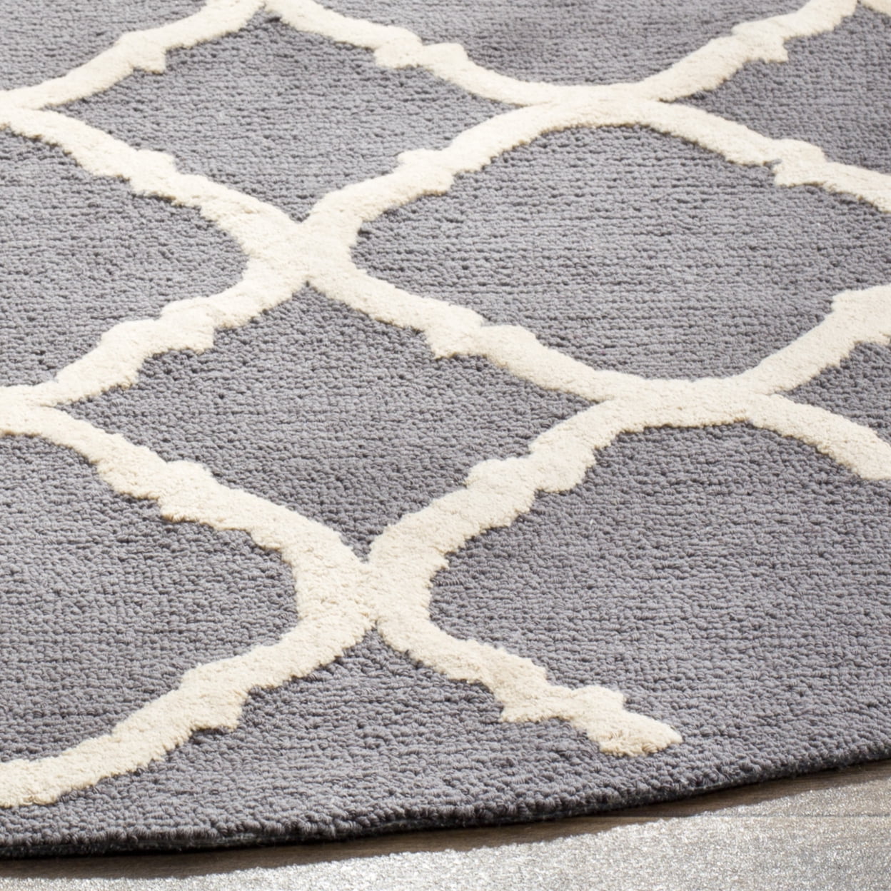SAFAVIEH Newport Joselyn Geometric Cotton Runner Rug, Grey/Ivory, 2'3" x 10'