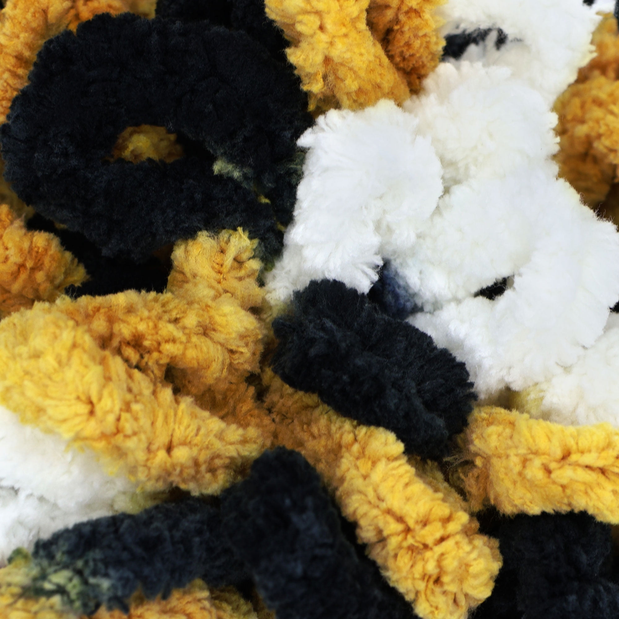 JubileeYarn Fun Finger Loops Yarn - Jumbo Polyester - Team Spirit Colors - 100g/Skein - Black Gold White - 4 Skeins