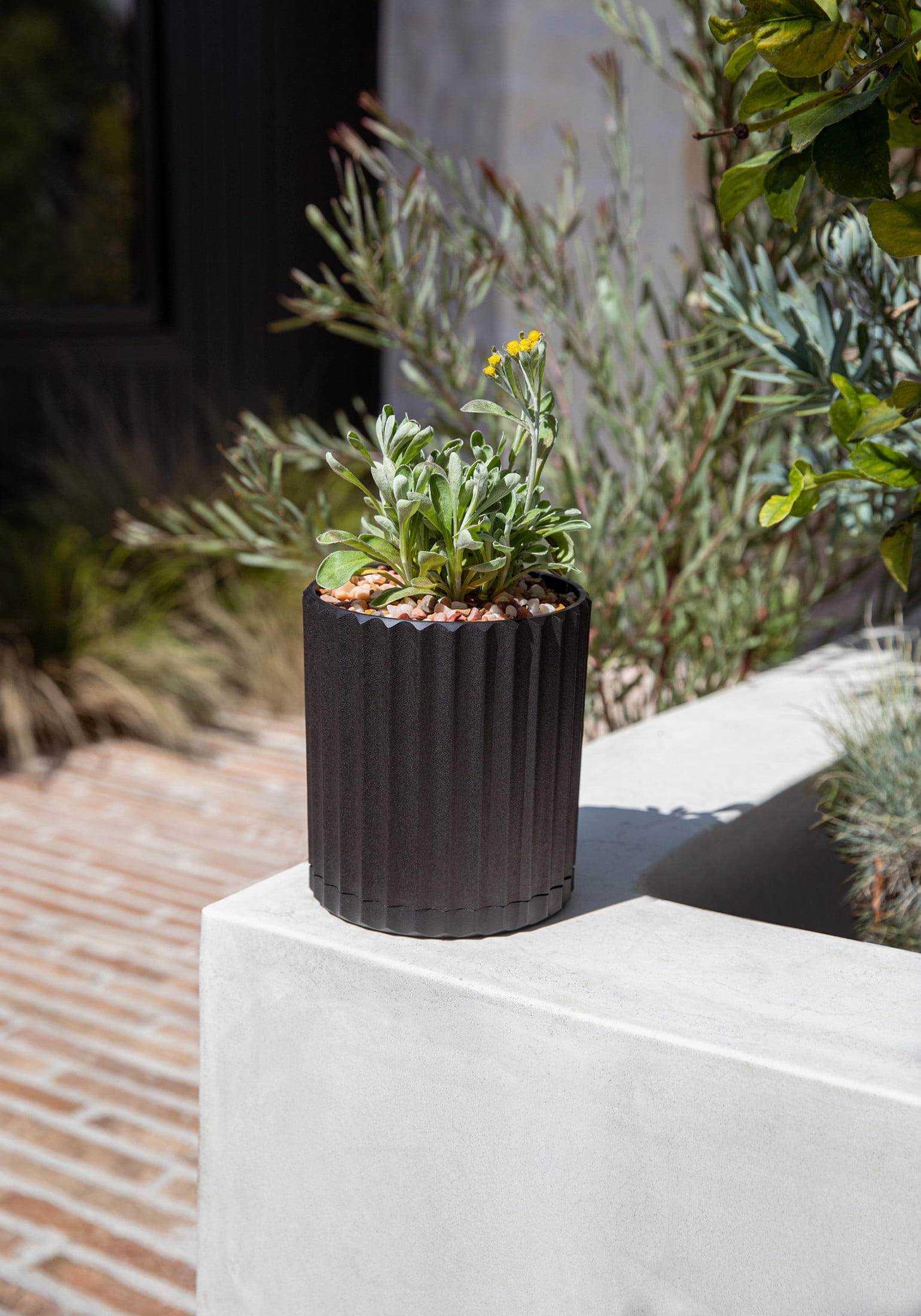 Veradek Mason Series Demi 6" Plastic-Stone Planter 2-Pack Black