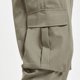 thumbnail image 5 of Pantalones cargo de color liso para hombre, aptos para todas las estaciones, con bolsillos. Mono deportivo informal de poliéster., 5 of 7