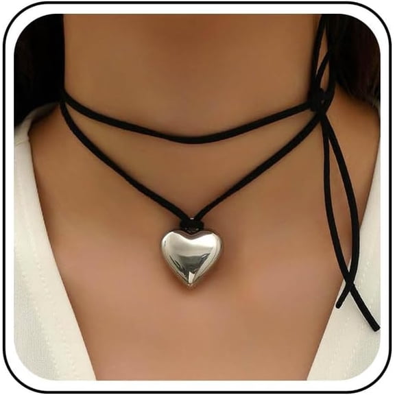 Boho Layered Heart Choker Necklace Black Velvet Collar Necklace Silver Love Heart Necklace Heart Velvet Necklace Puffed Heart Chain Necklace Jewelry for Women