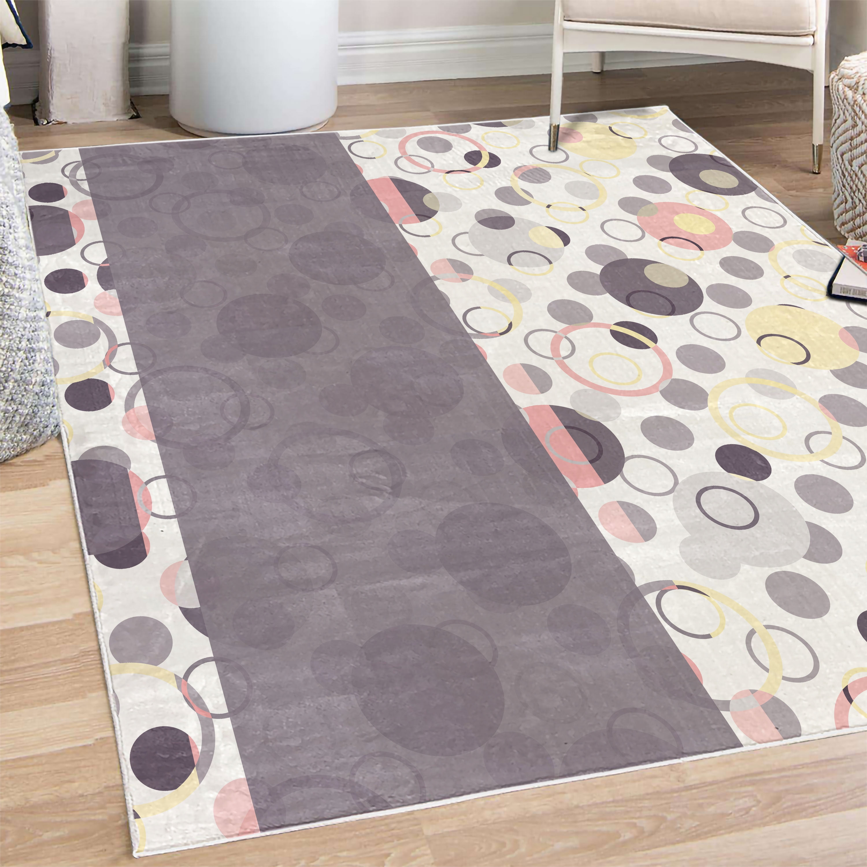 Abstract Decorative Rug, Circular Shaped Round Interlace Forms ...
