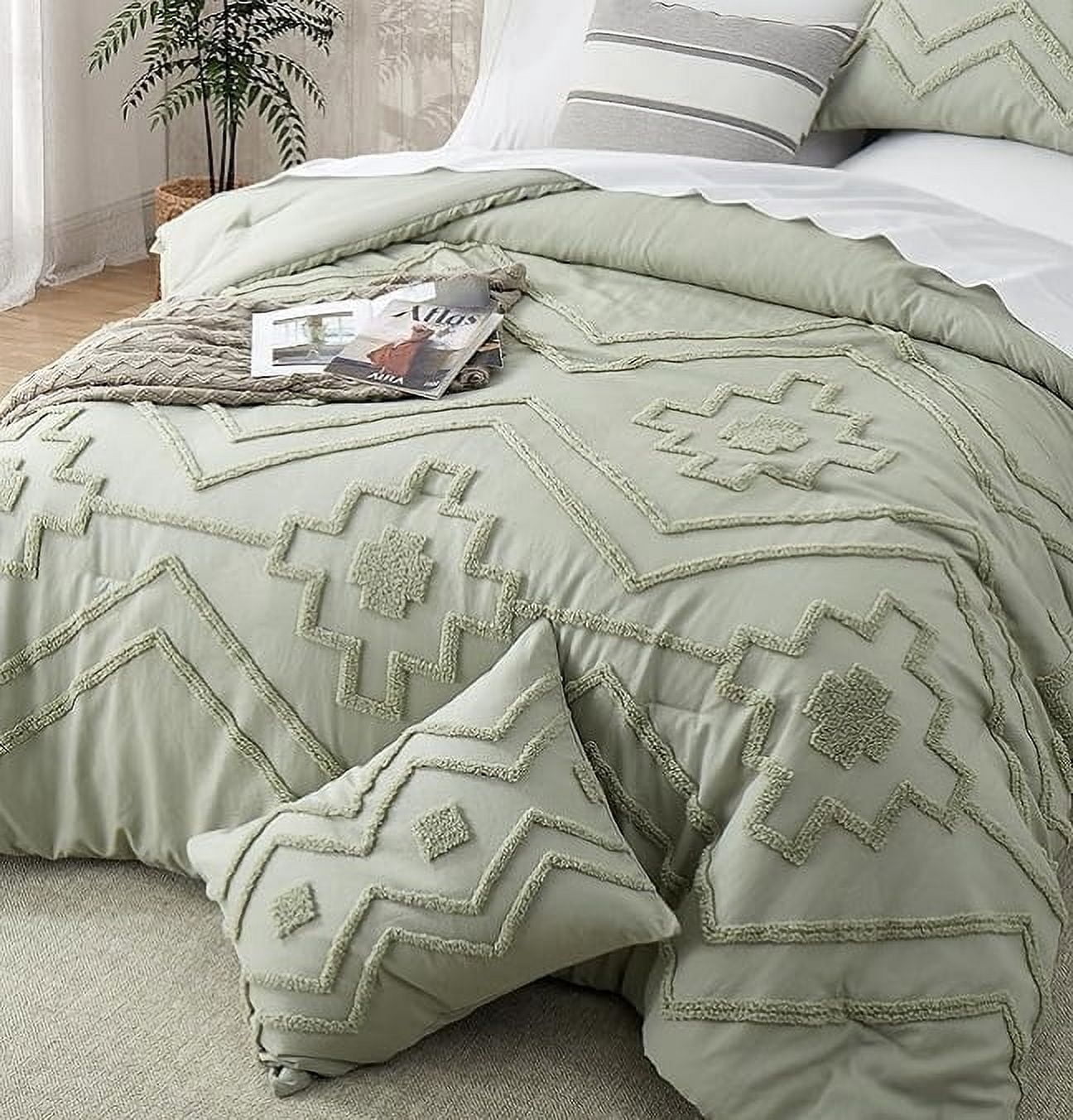 Pooja Handicrafts Boho Style 3-Piece Green Tufted Cotton Duvet Cover Set, 120"x120"