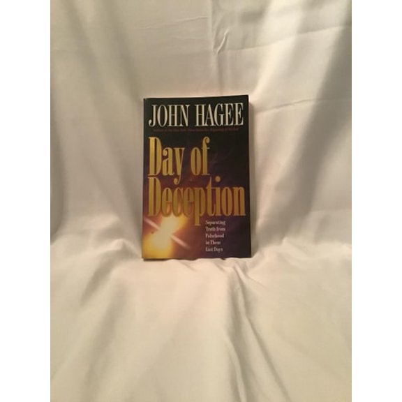 Pre-Owned Day of Deception (Paperback) 0785275738 9780785275732