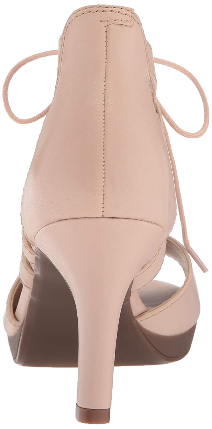 clarks adriel elaina