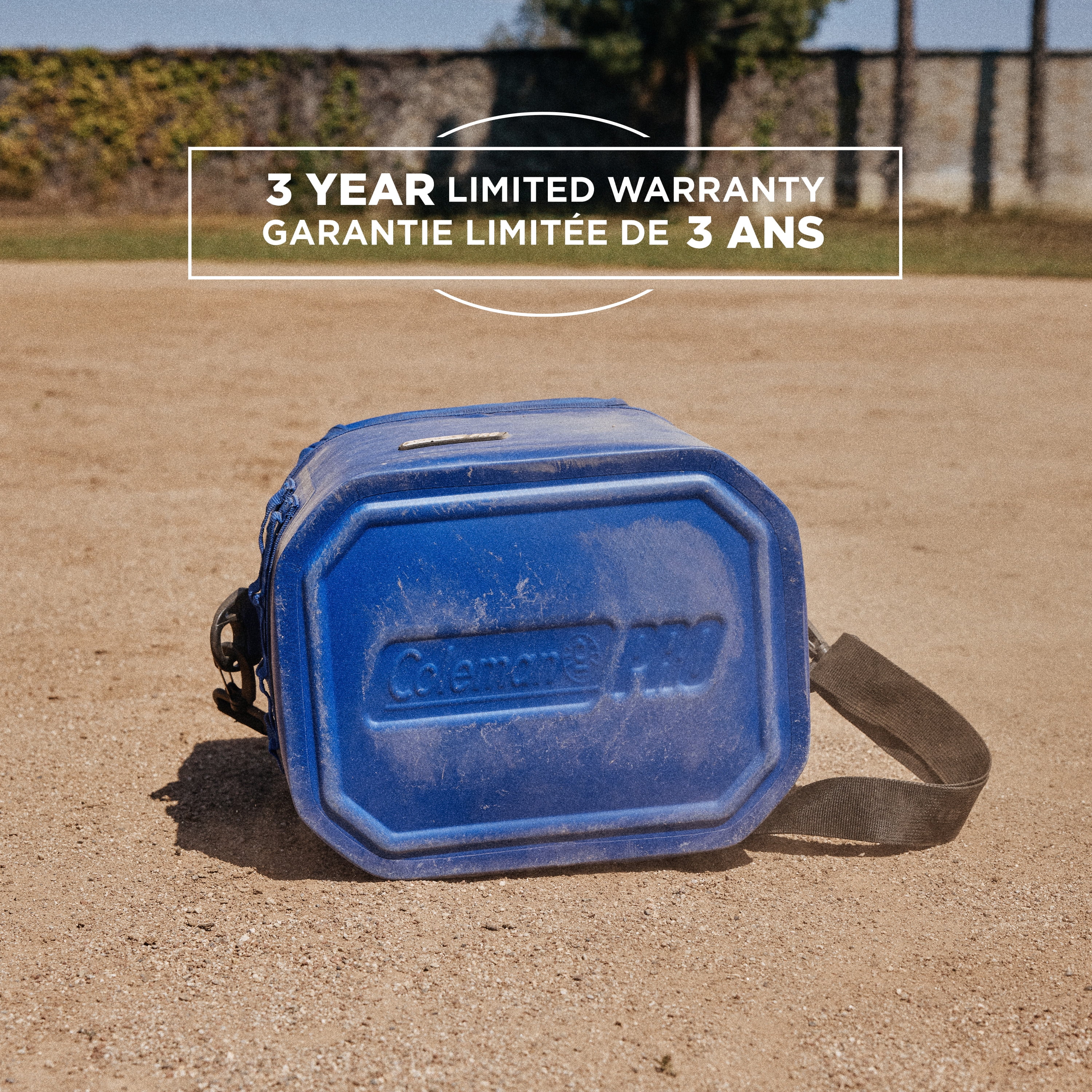 Coleman Pro Premium Soft Cooler, 24 Can (32 qt) Lunchbox with Insulated Lid & Body, Stays Cold up to 35 Hours