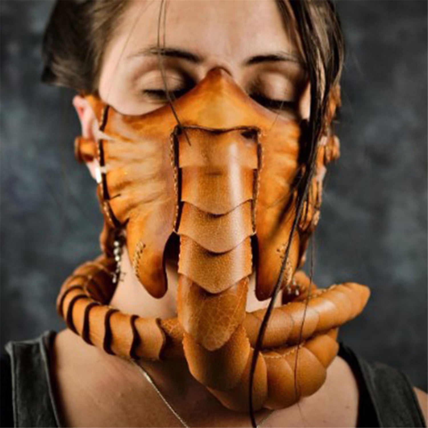 Facehugger Mask