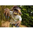 thumbnail image 2 of Jurassic World Rebirth Griffes de Combat de Spinosaure, 2 of 5