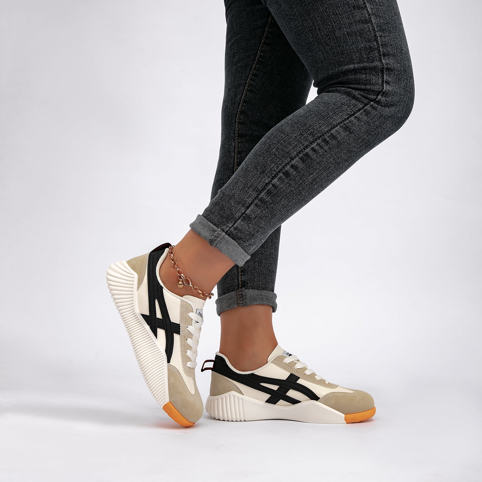 Women's Tennis Sneakers Walking Flat Low-Top Casual Lace-Up Orthopedic Sneakers For Women Comfort Vintage Sneakers with Walking Sports Work Traval