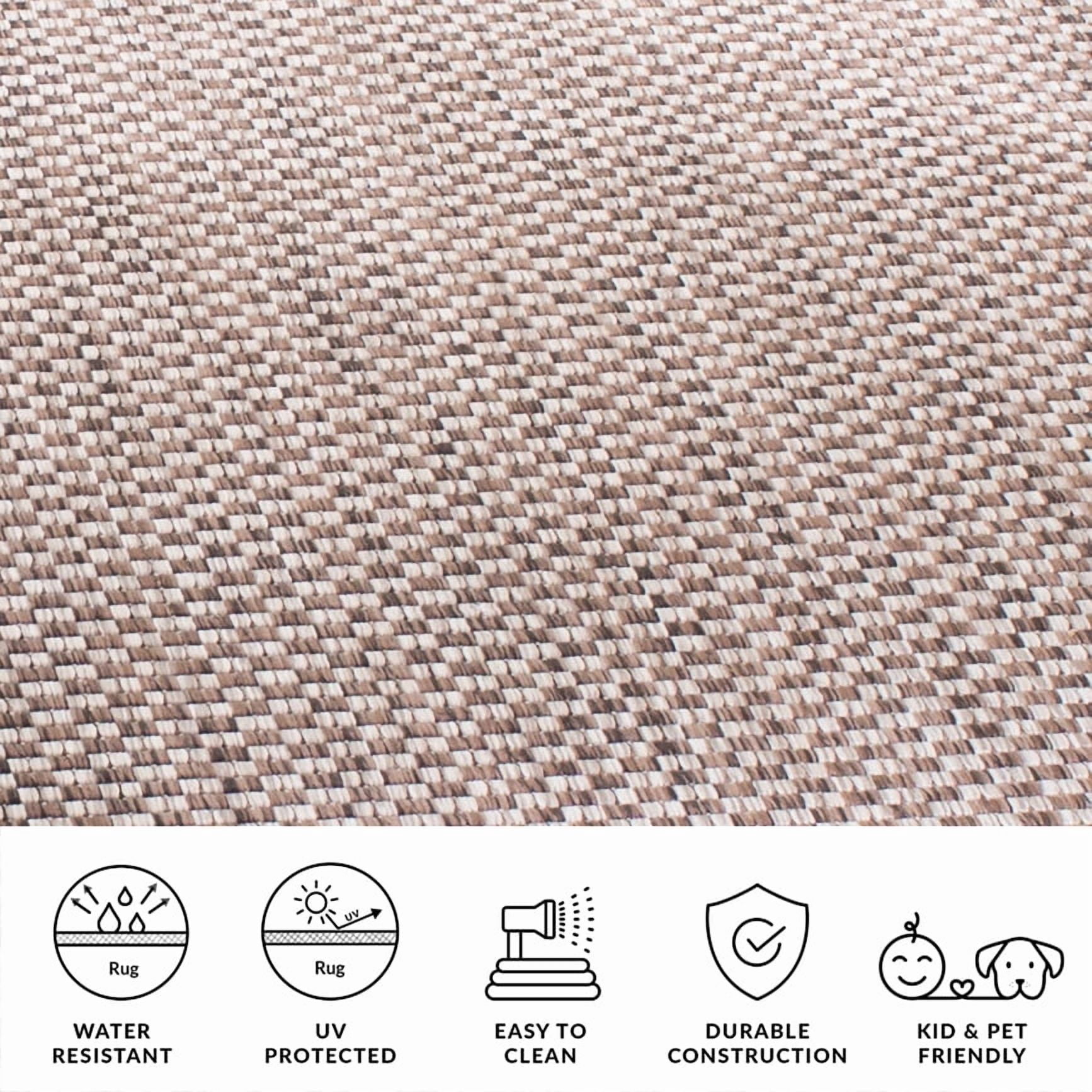 Safavieh Courtyard Blair Geometric Indoor/Outdoor Area Rug or Runner