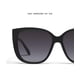 thumbnail image 3 of Anteojos de Sol Quay Ever After con Lentes Cuadrados y Protección UV, 3 of 5